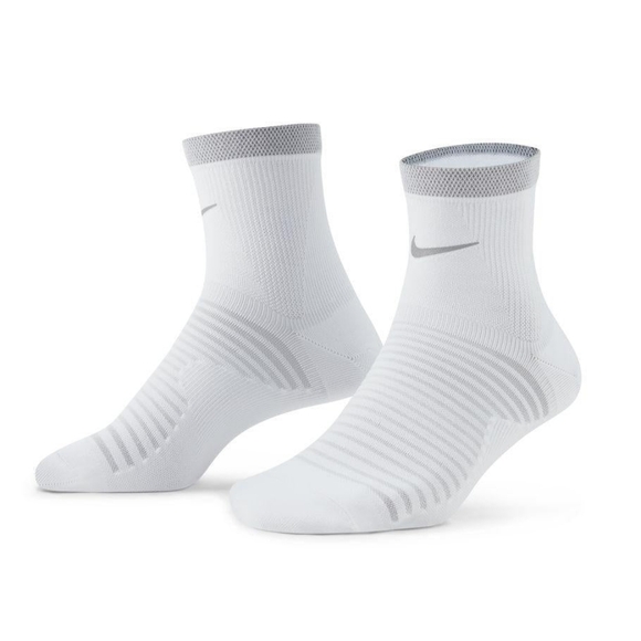 Nike Other - NWT Nike Unisex Spark Dri-FIT Lightweight Running Ankle Socks White Size Medium